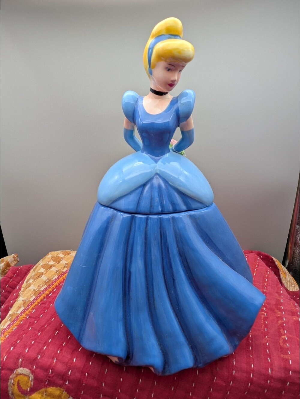 Vintage Gibson Disney Princess Cinderella Ceramic Cookie Jar Collectible